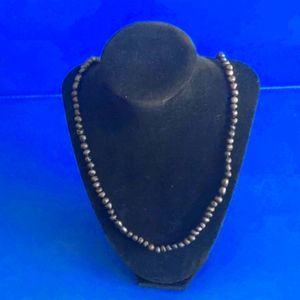 Black Raw Amber Healing women's necklace teething